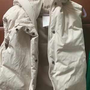 Vince fleece lined new vest with hood